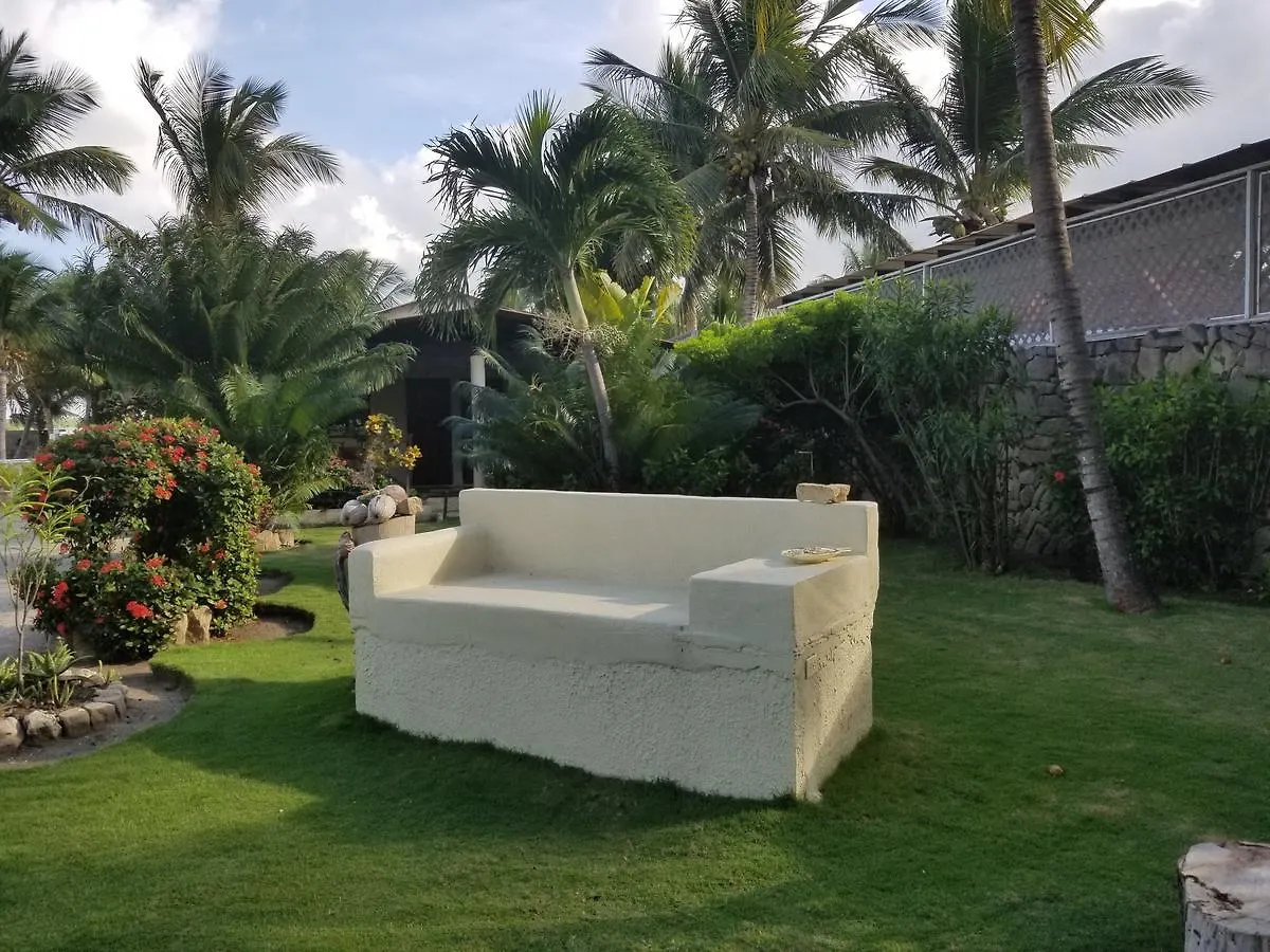 Hotel Los Jardines San Fernando de Monte Cristi